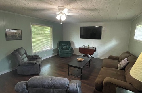 Wynnburg House | 4-bedroom decoy den in Tiptonville