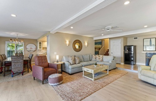 San Clemente Villa | 4Br Beach Condo w/Ocean View and Kids’ Hideaway- AC!