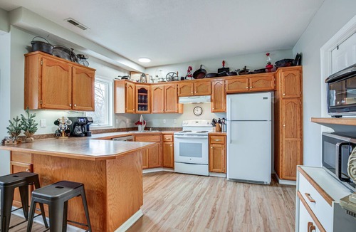 Jackson County Apartment | 5 Mi to Fort Osage: Quiet Countryside Studio