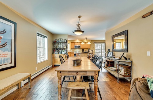 West Dover House | 5 Mi to Mt Snow: West Dover Getaway w/Hot Tub