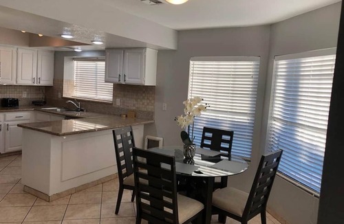 Las Vegas House | Affordable VILLA ROSA, nice pool, near Vegas Blvd.