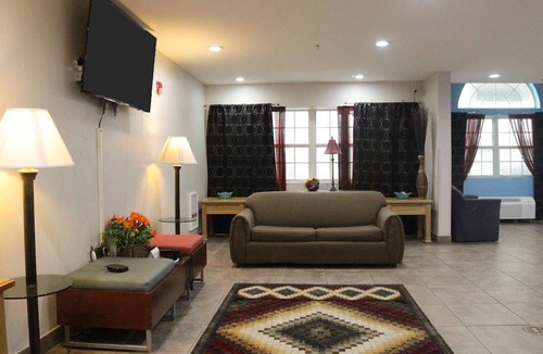 Jackson Hotel | Americas Best Value Inn & Suites Jackson, TN