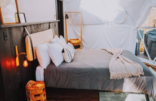 Mid America Resort | Apple Blossom Geodesic Dome at Starlight Haven Resort