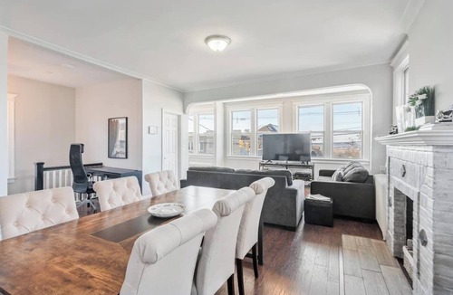 North Bergen Apartment | Apt 15 minute drive to Manhattan