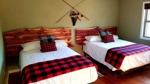 Calico Rock House | Arkansas River Paradise: Cabin with Large Deck Overlooking Breathtaking Views