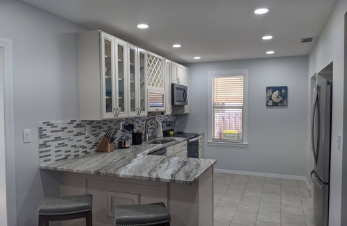 Arlington Park House | Arlington Park Area! Heated Pool 3 bedroom/2 bath