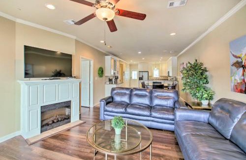 Lake Hamilton House | Balcony & Boat Slip: Lakefront Unit in Hot Springs