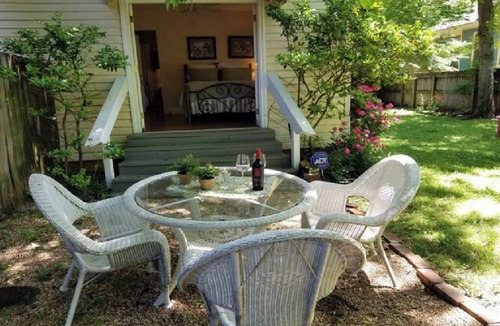 Downtown Little Rock Cottage | Barkley Cottage - 2 Bedroom