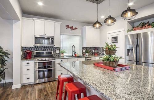 American Fork House | Beautiful 3 Bedroom Private home with easy access