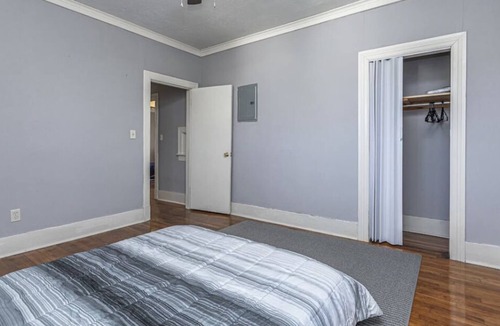 Greater Belhaven House | Belhaven Historic Colonial by Hospitals and Universities