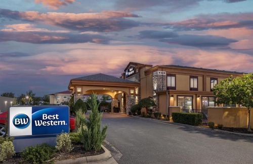 Fort Smith Hotel | Best Western Aspen Hotel