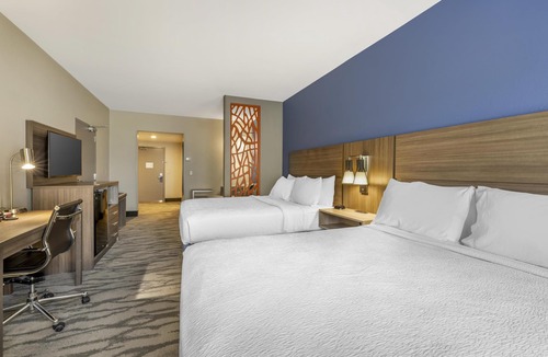 Bentonville Hotel | Best Western Plus Castlerock Inn & Suites