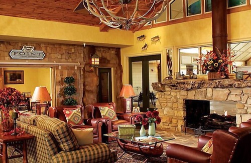 Big Cedars Apartment | Big Cedar Bluegreen Wilderness Sept 2 to 4 Only