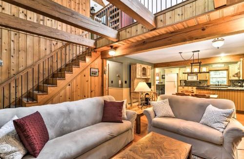 Black Mountain House | Black Mountain Cabin w/Screened Porch + Views!