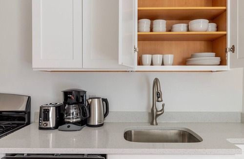 East Village Apartment | Blueground | Alphabet City, washer, nr Tompkins Square Park