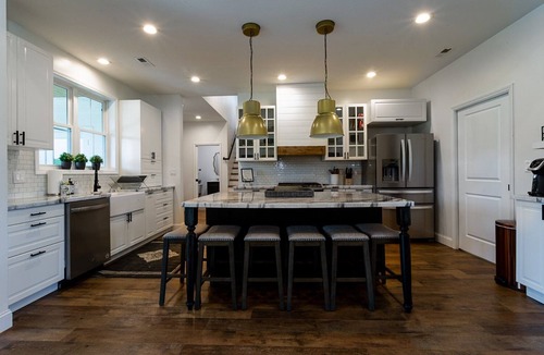 Marshall House | Brackens View Retreat | Modern Mountain Farmhouse on 2.5 Acres