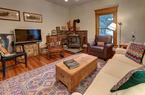 Fleischmanns Bed & Breakfast | Breezy Hill Inn