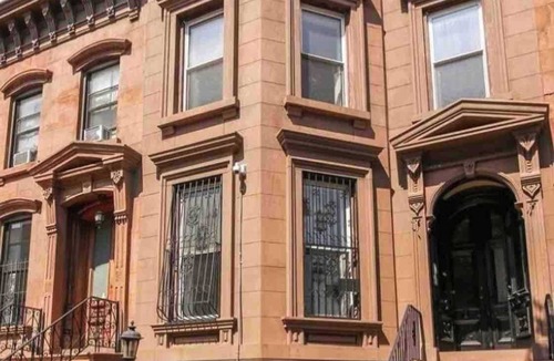 Bedford-Stuyvesant Apartment | Brooklyn sun kissed studio apartment!