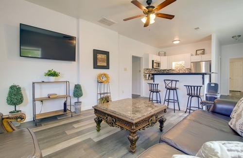 Uptown House | Centrally Located Memphis House: 2 Mi to Beale St!