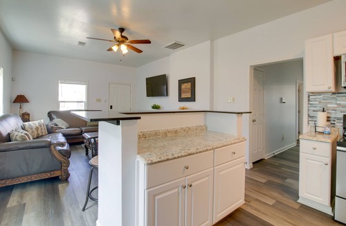 Uptown House | Centrally Located Memphis House: 2 Mi to Beale St!