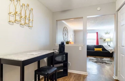 Music Row Apartment | Charming 2-bedroom Condo On Music Row