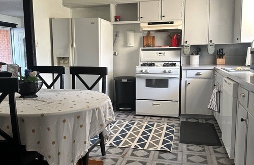 Cabot House | Charming old 3-bedroom with WiFi, & central heat & air in Cabot. NEWLY Renovated