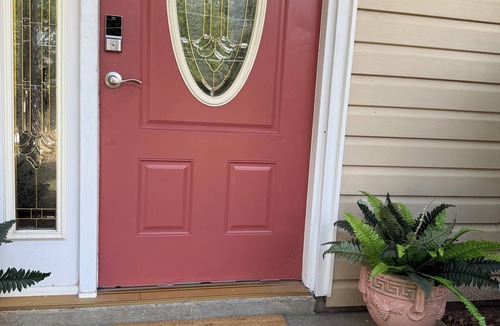 Flowood House | Chic Townhome at Rez, 2 Queen Beds, Smart TVs, Centrally Located, Community Pool