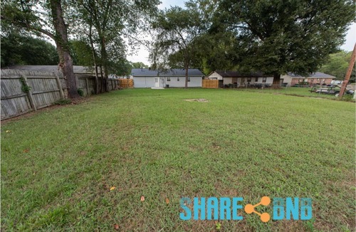 Sherwood House | Clean, Pet Friendly, Remote Work Home between LR & LRAFB