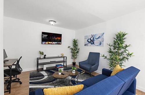Constable Hook Apartment | Comfy Cozy retreat - NYC & NWK w free parking