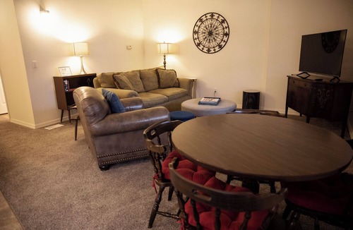Cherokee Village Hotel | Condo 303 is a spacious two-bedroom/two-bathroom unit at Cooper's Pointe