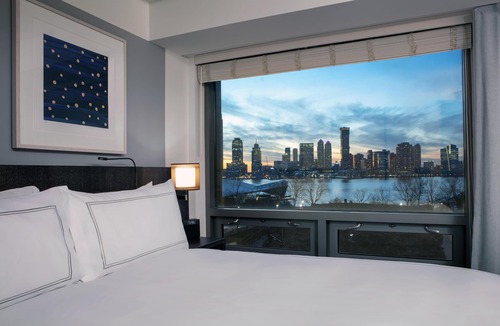 Battery Park City Hotel | Conrad New York Downtown