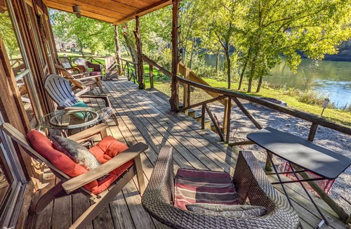 Mountain View House | Coolwater Retreat ~ on the White River