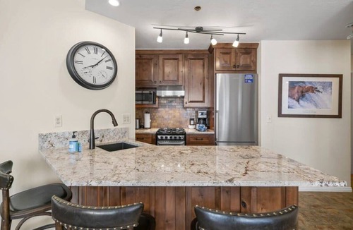Downtown Park City Condo | Cozy 1BDR Condo - Heart of Town; Walk Everywhere!