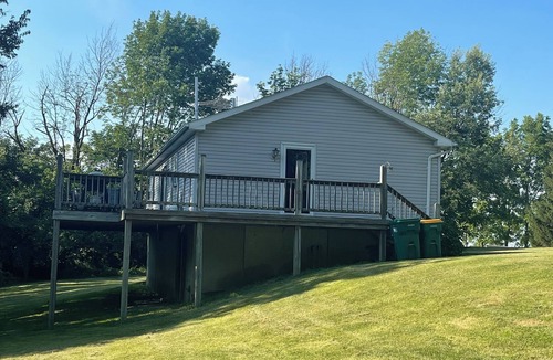 Perry House | Cozy 2-bedroom house with AC near Letchworth State Park The Limestone House