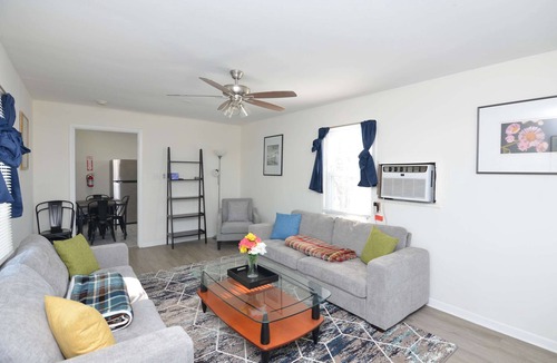 Highland Park Apartment | Cozy Beds w/Parking & Laundry Near RU/RWJ/Train