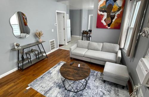 Weequahic Apartment | Cozy Getaway stay in Newark, New Jersey