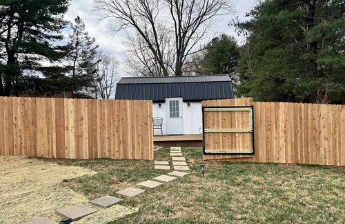 Franklin House | Cozy Tiny Home in Peaceful Neighborhood and just minutes from Downtown Franklin!