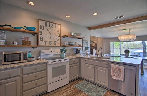Cleora Cottage | Dock & Grand Lake Access! Idyllic Afton Getaway