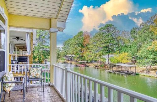 Lake Hamilton House | Dockside Drift by StayLage