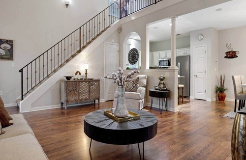 Memphis House | Downtown Memphis 3BR/2BA, Pool Table, BBQ, Fenced Yard, Pet-Friendly