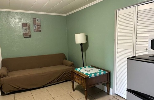 Park East Apartment | Downtown Sarasota, 1BR/1BA, Pet-Friendly, 3 PPL, Playground, Unit 2