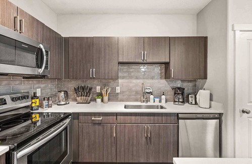 Fairpark Apartment | Downtown SLC - Hot Tub - Gym - Free Parking