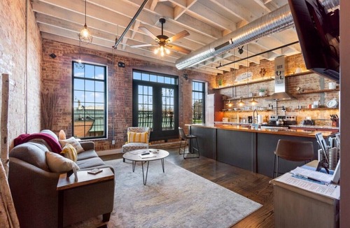 Perryville Apartment | Downtown Urban Loft above Restaurants