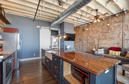 Perryville Apartment | Downtown Urban Loft above Restaurants