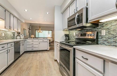 El Jebel House | Eagle-Vail Home 3BR Hot Tub Near Skiing