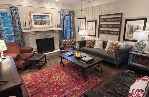 Audubon Park House | Elegant 5 Bedroom East Memphis Home