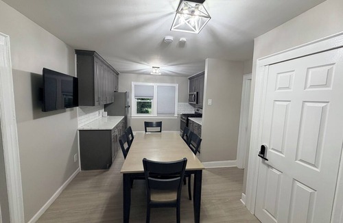 New Rochelle Apartment | Fantastic 3-bedroom apartment with AC in charming New Rochelle