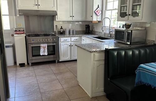 West Meade House | Feel at Home in Music City