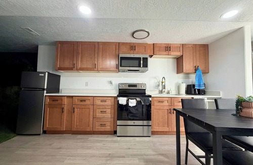 Woods Cross House | Forest Spa Retreat – Rustic & Pure 2BR 2BA