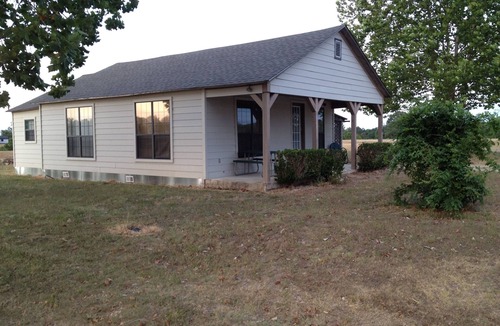 Delight House | Fully Furnished Two Bedroom Farm House, "The Little House" Has Everything !